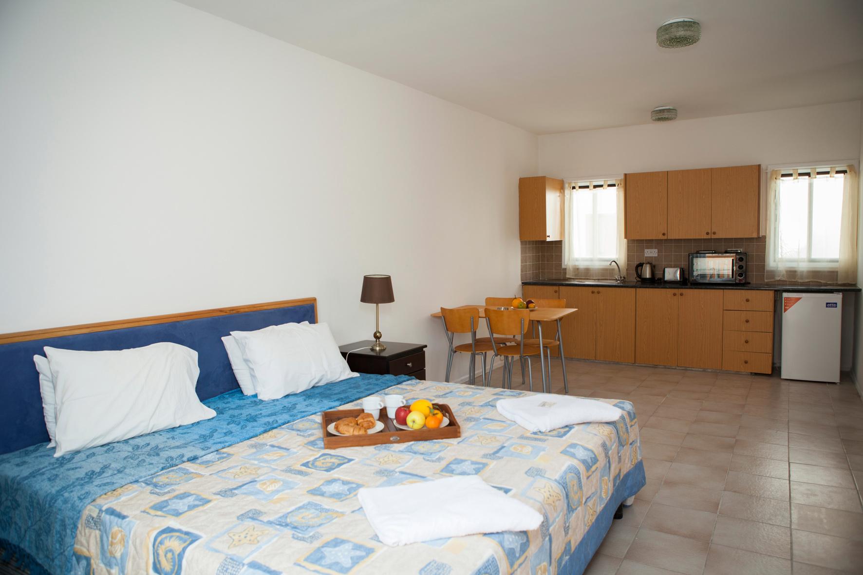 Alecos Hotel Apartments Paphos Esterno foto
