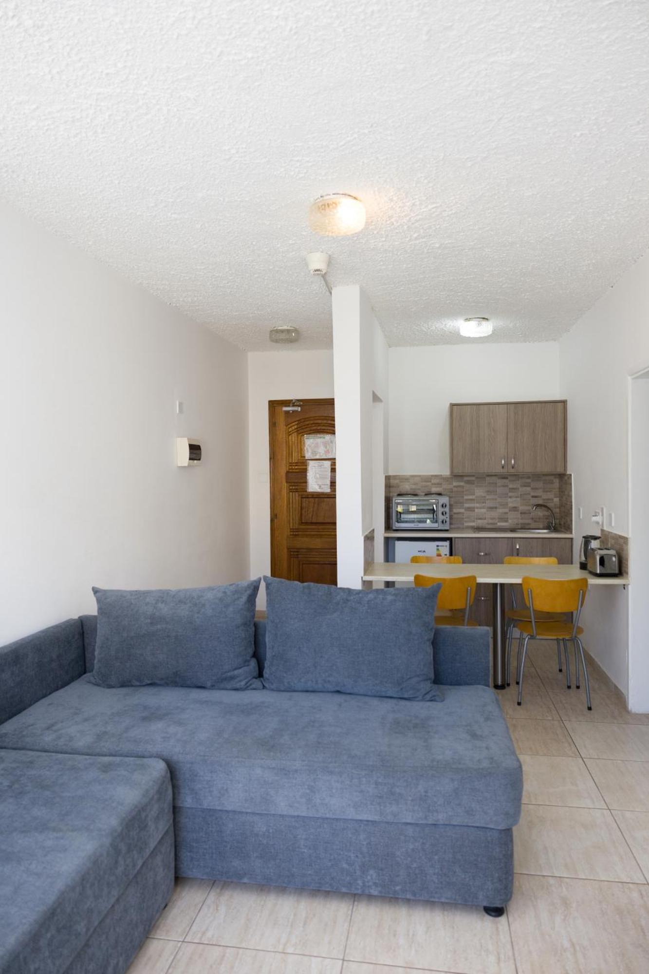 Alecos Hotel Apartments Paphos Esterno foto